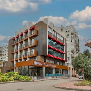 Hotel Wolf Of The City & Spa Antália