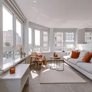 Huswell - Bright Modern Close To The Casino Appartement Ostende